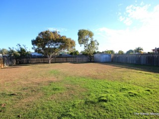 Close to Shops: Lowset Family Home, Deeragun, photo 2 of 7